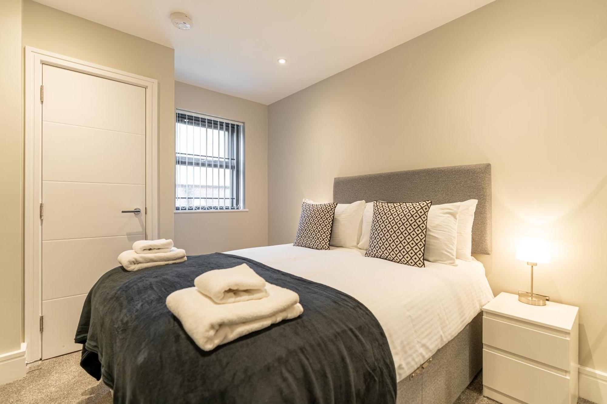 Bond House By Celador Apartments Reading Luaran gambar