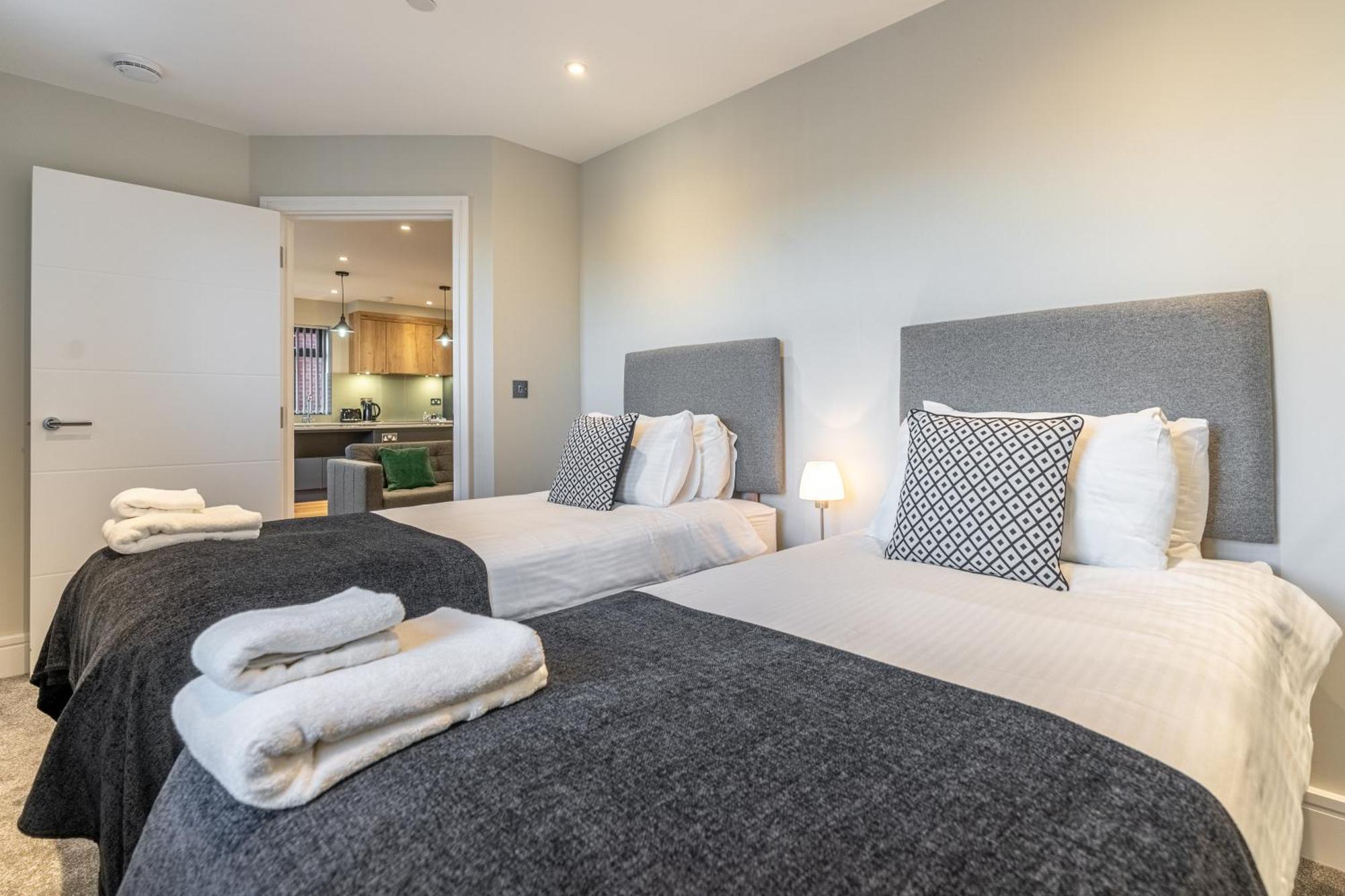 Bond House By Celador Apartments Reading Luaran gambar